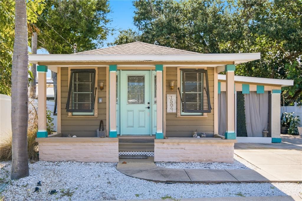 1509 LEGION LANE INDIAN ROCKS BEACH, FL 33785