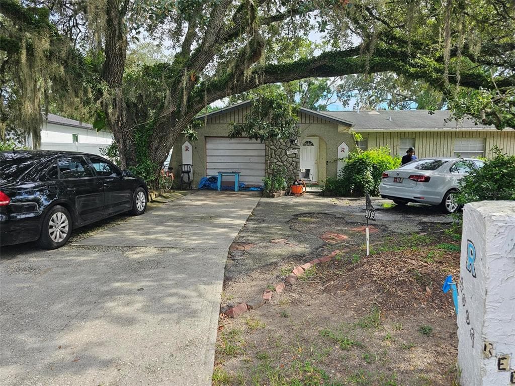 4009 E CLIFTON STREET TAMPA, FL 33610
