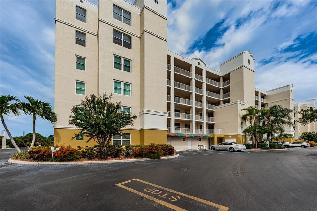 1200 COUNTRY CLUB DRIVE UNIT 5101