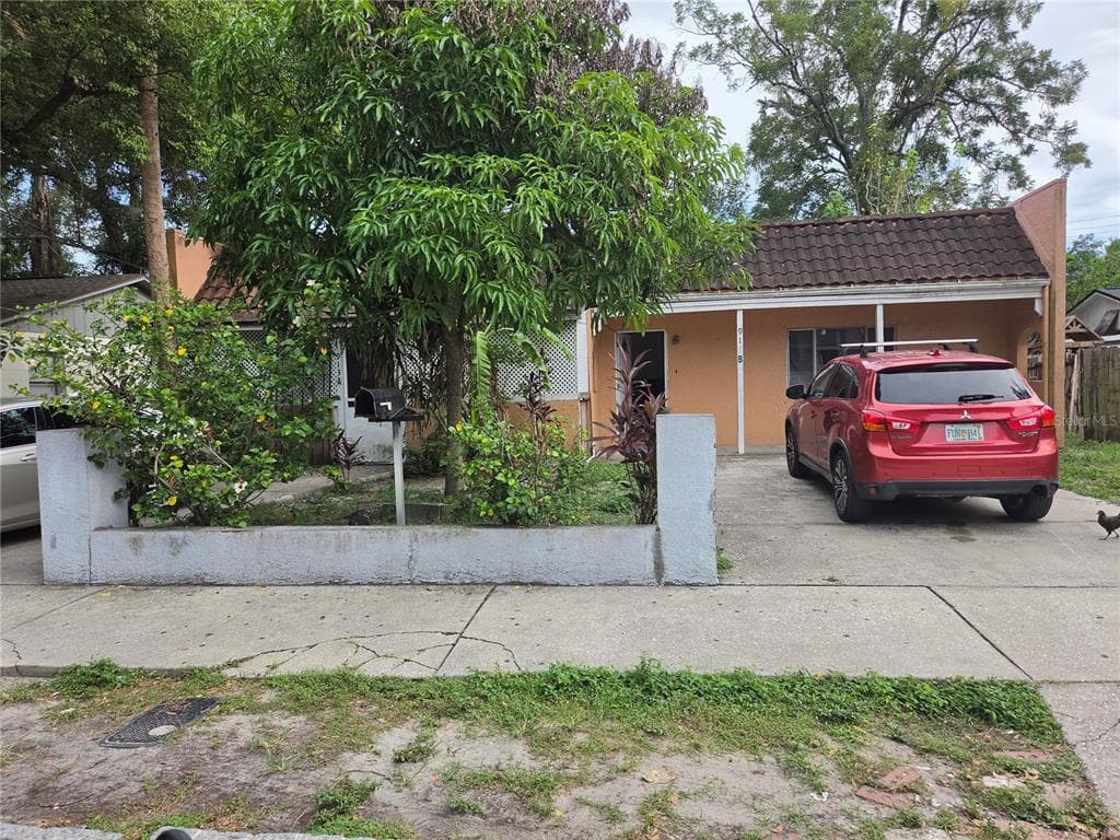 913 E 22ND AVENUE UNIT A/B