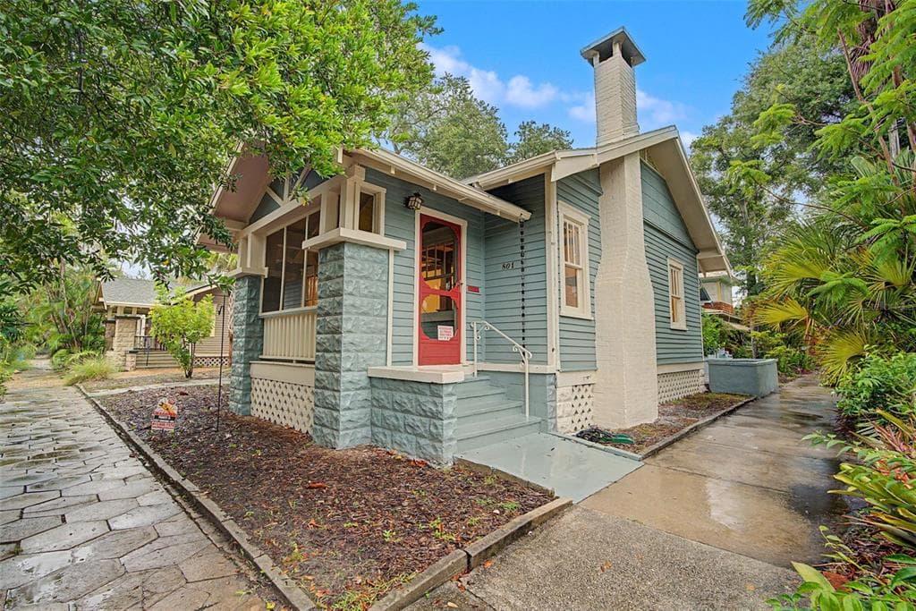 801 7TH STREET N ST PETERSBURG, FL 33701