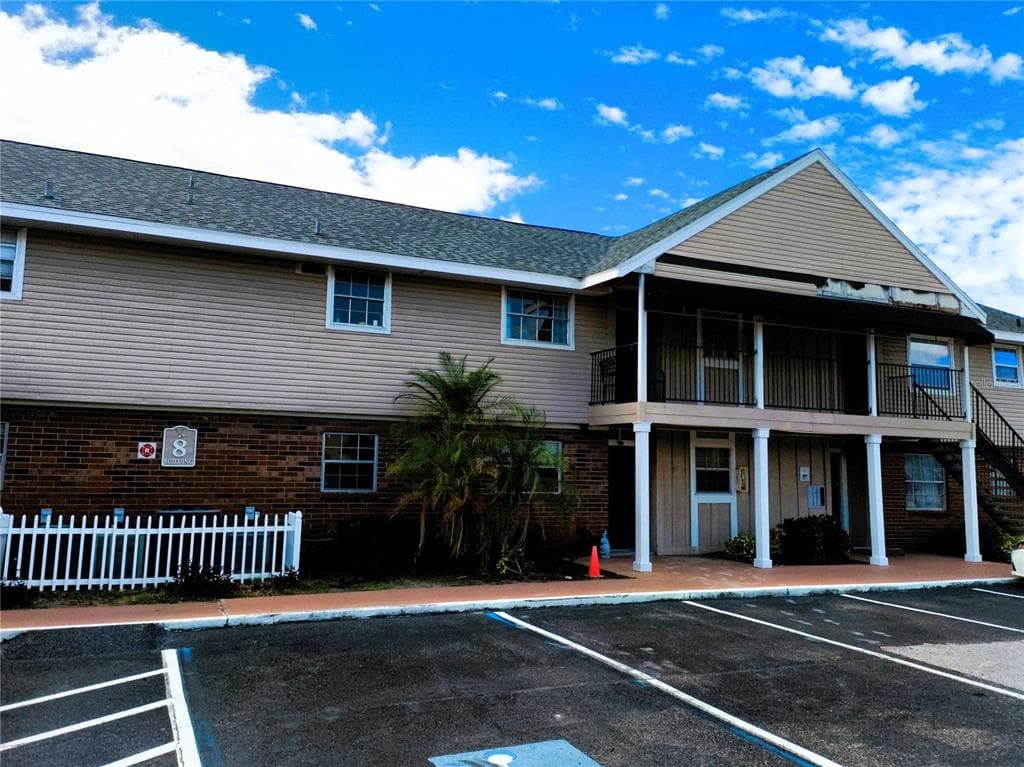 200 COUNTRY CLUB DRIVE UNIT 805