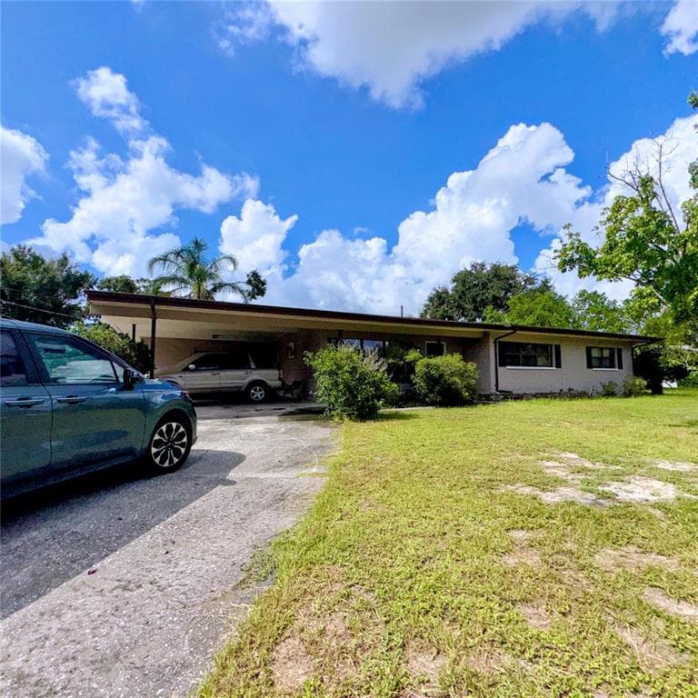 105 DRUID HILLS ROAD TEMPLE TERRACE, FL 33617