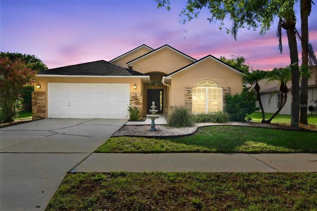 6637 THACKSTON DRIVE RIVERVIEW, FL 33578