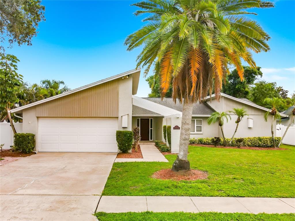 1855 DEL ROBLES TERRACE CLEARWATER, FL 33764