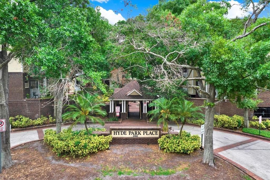 1000 W HORATIO STREET UNIT 226 TAMPA, FL 33606