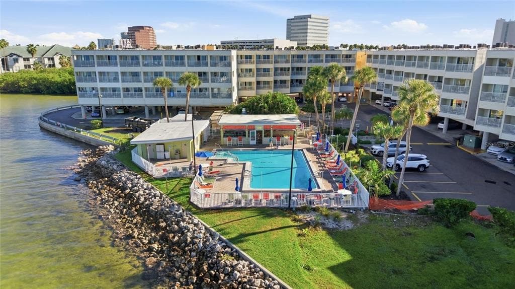 2506 N ROCKY POINT DRIVE UNIT 315 TAMPA, FL 33607