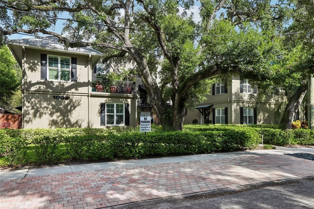 1008 S MOODY AVENUE UNIT 3 TAMPA, FL 33629
