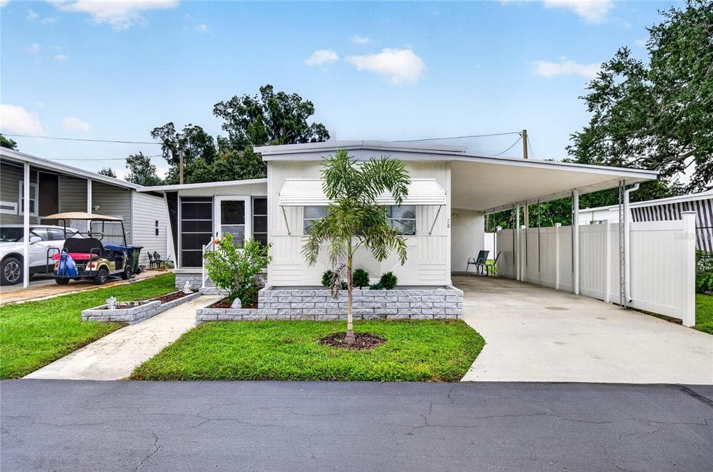 9900 ULMERTON ROAD UNIT 28