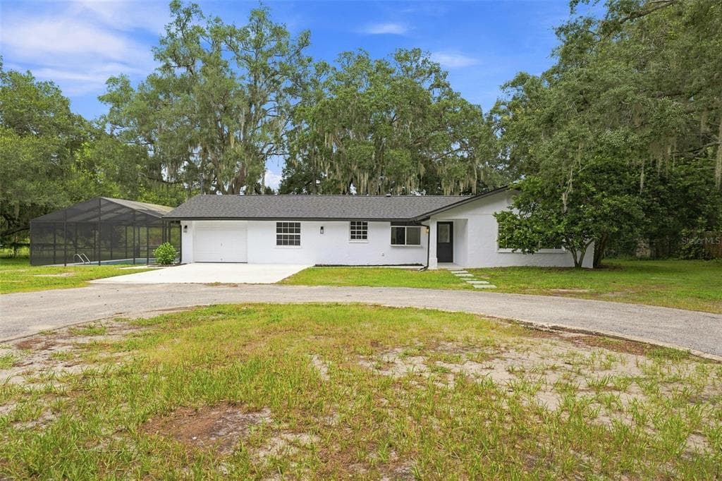 11666 SEMINOLE DRIVE NEW PORT RICHEY, FL 34654