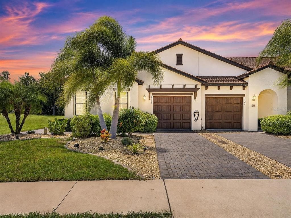 5325 STOIC VALE DRIVE WIMAUMA, FL 33598