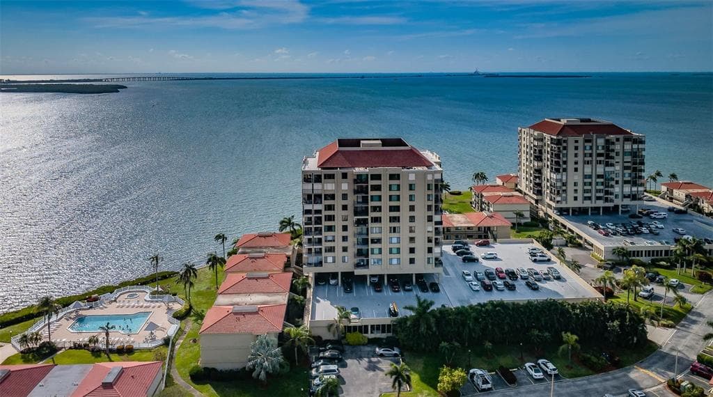 6322 PALMA DEL MAR BOULEVARD S UNIT 705 ST PETERSBURG, FL 33715