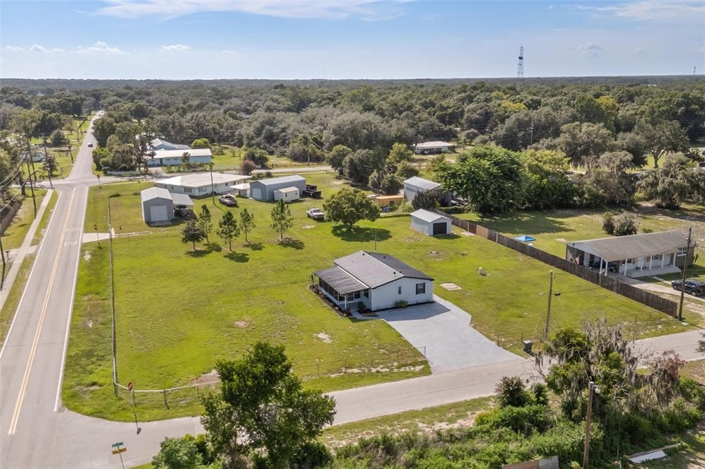 8110 TOM COSTINE ROAD LAKELAND, FL 33809