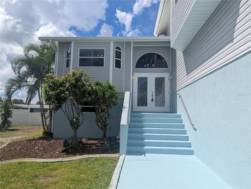 1167 EXETER CIRCLE ENGLEWOOD, FL 34224