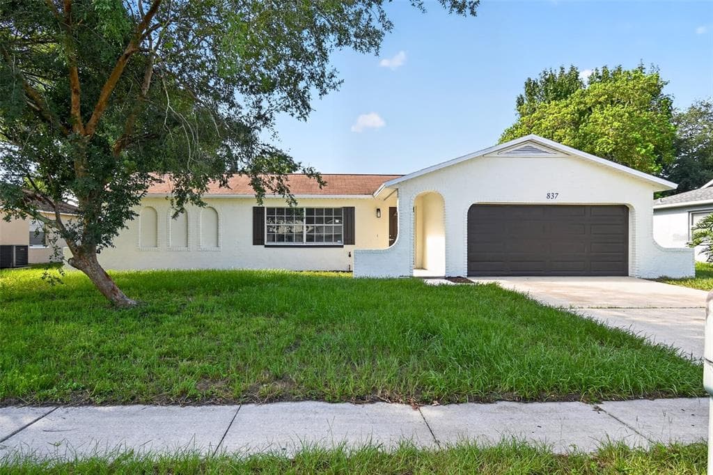 837 WESTPORT DRIVE ROCKLEDGE, FL 32955