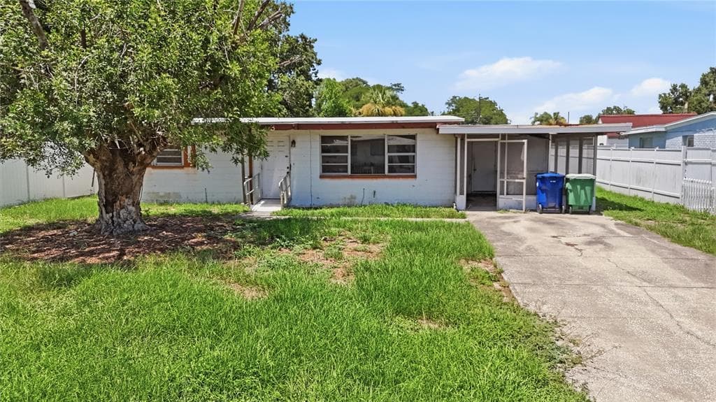 4003 W MONTGOMERY TERRACE TAMPA, FL 33616