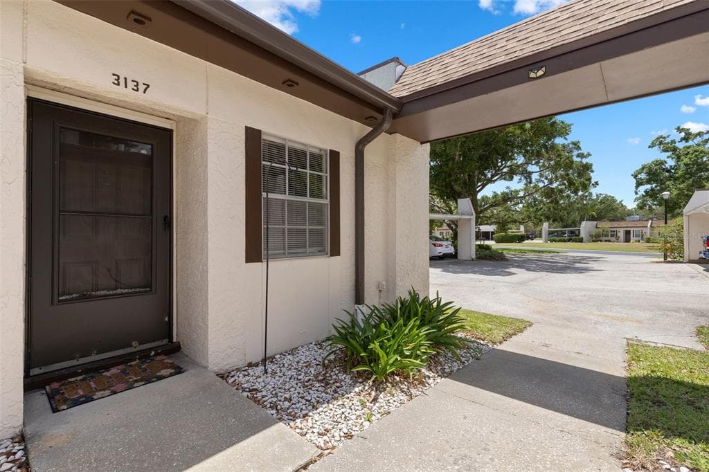 3137 MISSION GROVE DRIVE UNIT 3137 PALM HARBOR, FL 34684