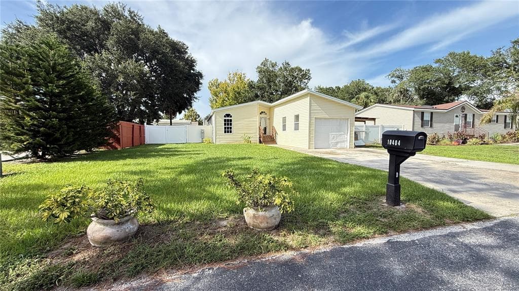 10404 BRUSSELS DRIVE RIVERVIEW, FL 33578