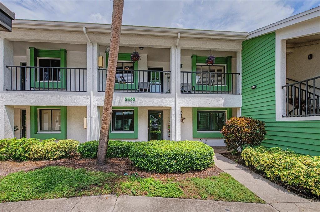 2543 ROYAL PINES CIRCLE UNIT 17K