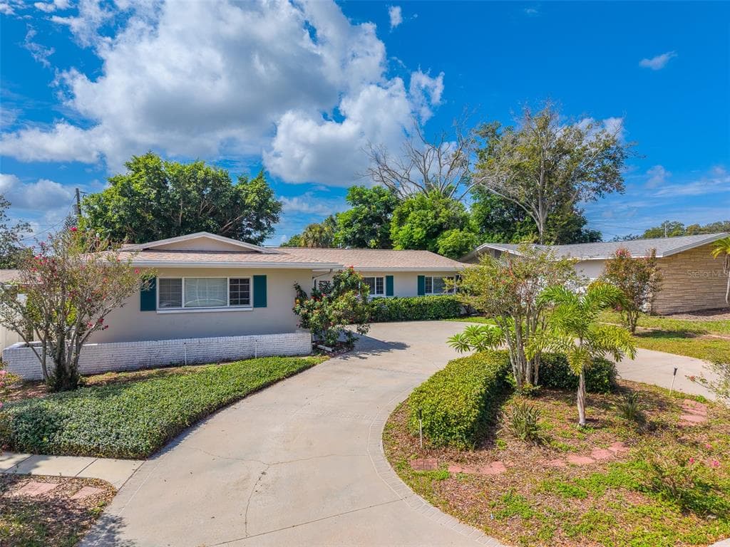 1869 SOUTHWOOD LANE CLEARWATER, FL 33764