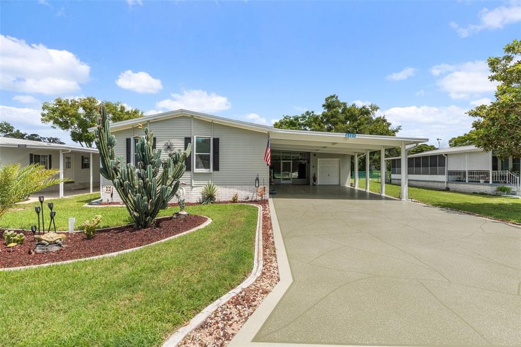 8084 LITTLE TEE LANE