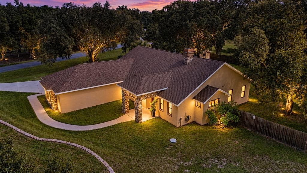 1605 BUTCH CASSIDY TRAIL WIMAUMA, FL 33598