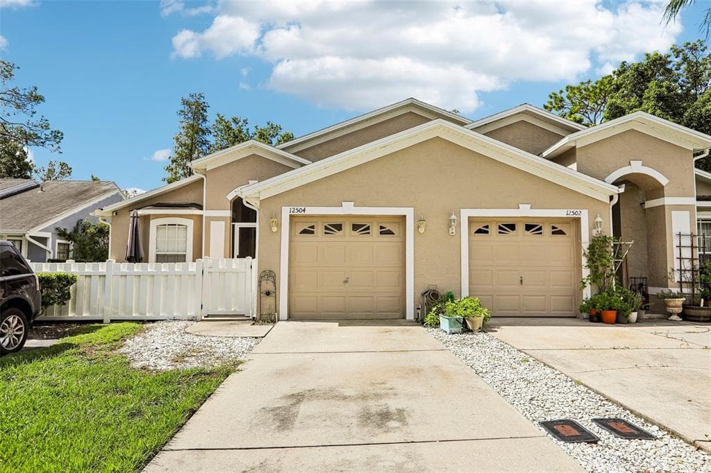 12504 GLENDALE COURT HUDSON, FL 34669