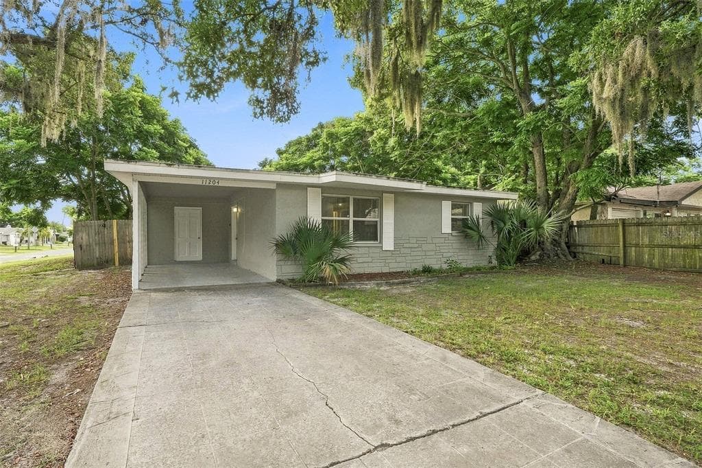 11204 GRANT DRIVE PORT RICHEY, FL 34668