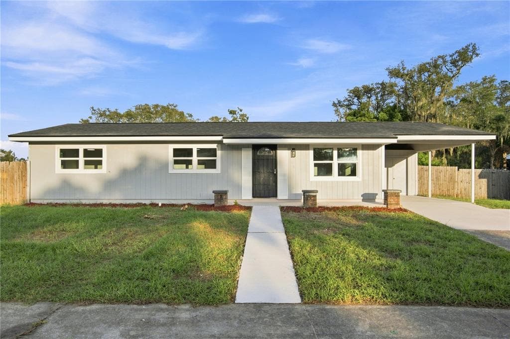 1376 OLD MILL LANE SPRING HILL, FL 34606
