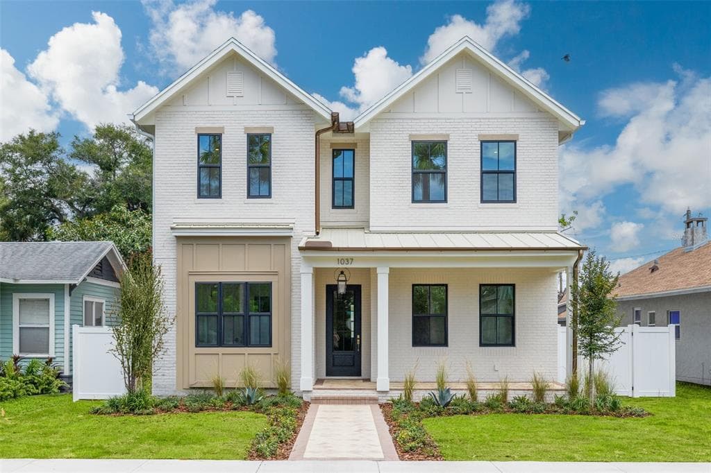 1037 26TH AVENUE N ST PETERSBURG, FL 33704