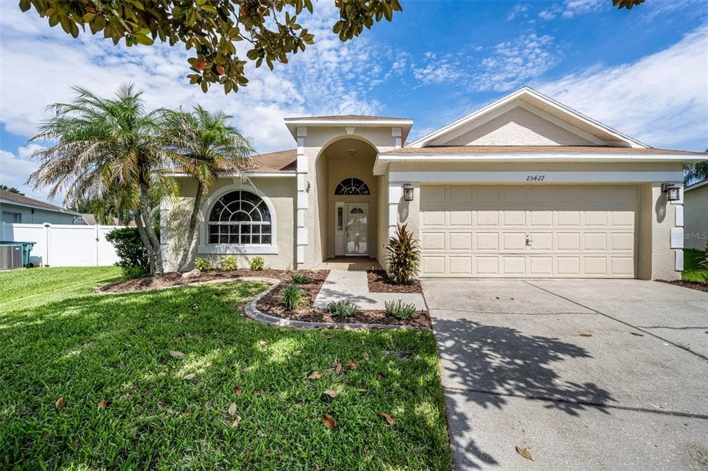 25427 SEVEN RIVERS CIRCLE LAND O LAKES, FL 34639