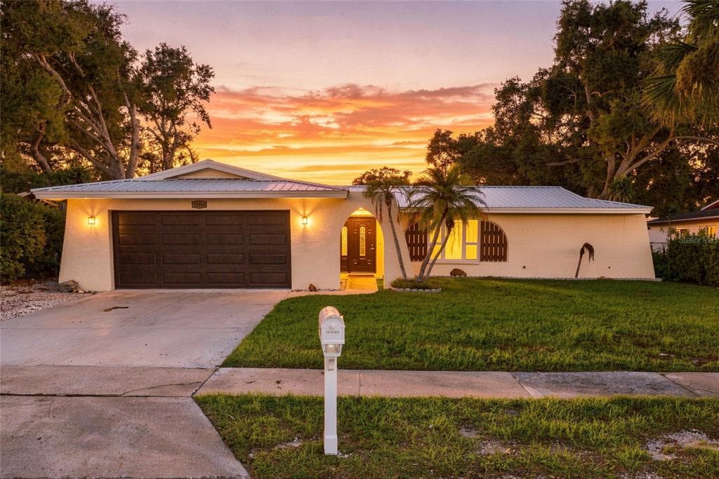 13344 88TH AVENUE SEMINOLE, FL 33776