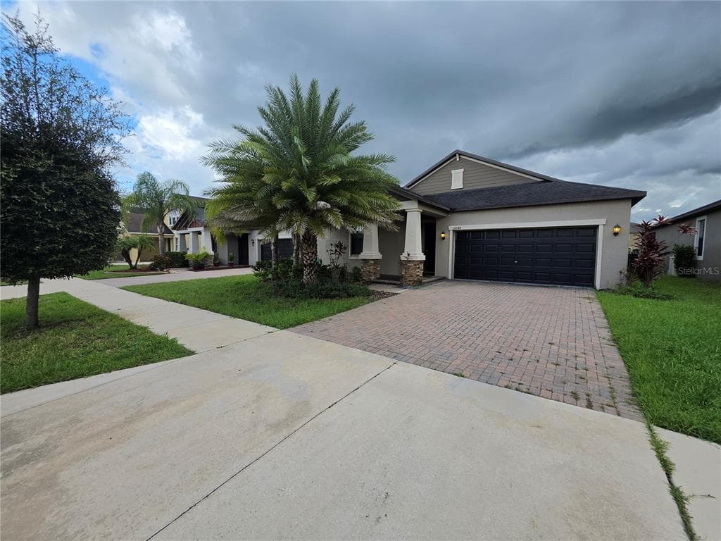 10049 VICTORY GALLOP LOOP RUSKIN, FL 33573
