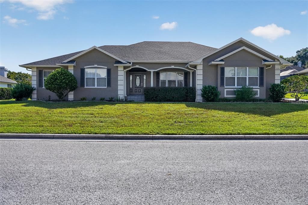 1850 SANDY KNOLL CIRCLE N