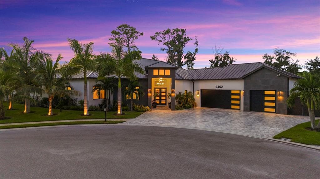 2462 MISSARA LANE SARASOTA, FL 34231
