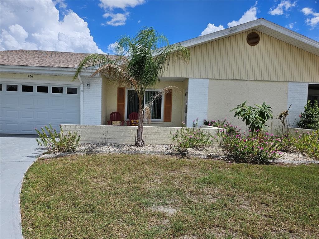 206 SOLA LANE SUN CITY CENTER, FL 33573