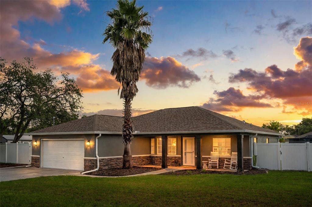 10225 JOLLETT STREET SPRING HILL, FL 34608