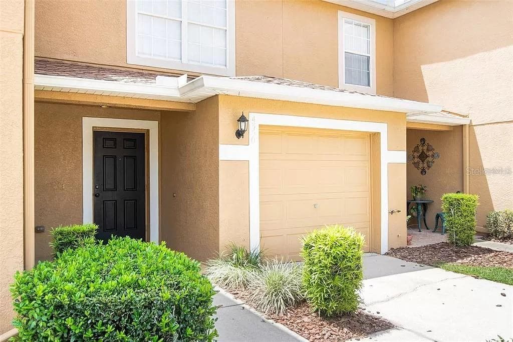 4350 WINDING RIVER WAY LAND O LAKES, FL 34639