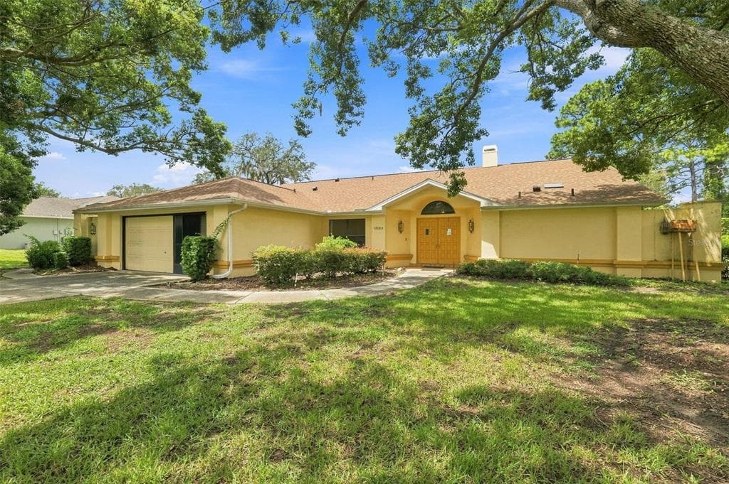 13063 HUNTINGTON WOODS AVENUE SPRING HILL, FL 34609