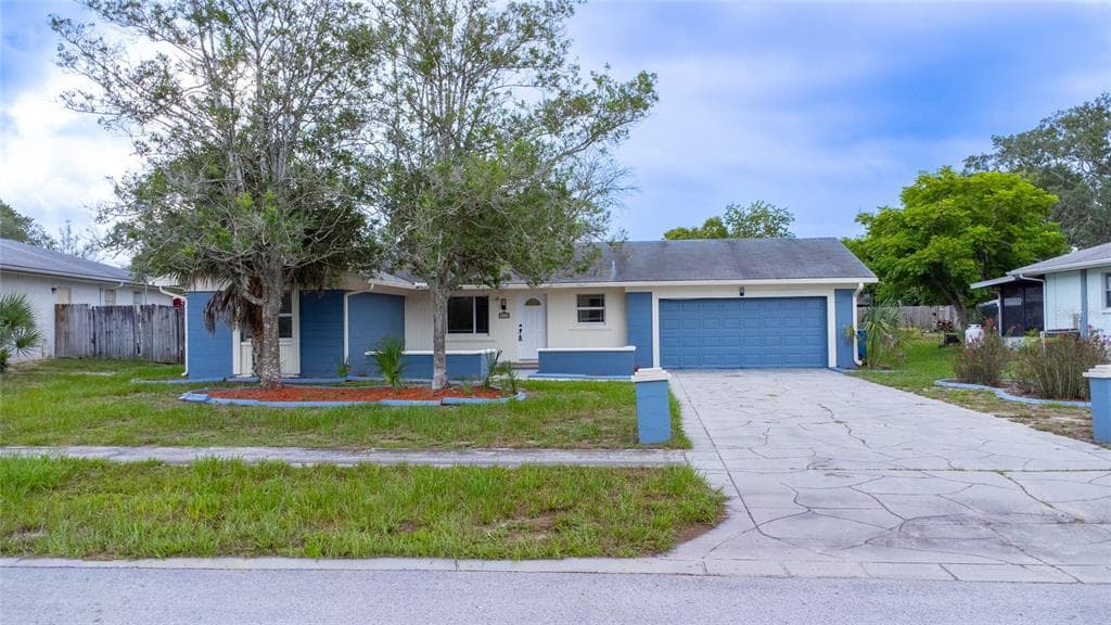 5176 WELLINGTON ROAD SPRING HILL, FL 34609