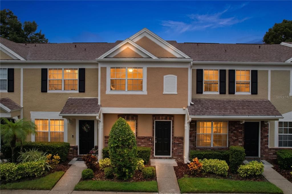 12388 BERKELEY SQUARE DRIVE TAMPA, FL 33626