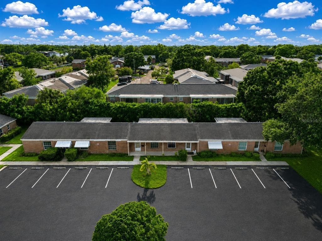 8348 10TH WAY N ST PETERSBURG, FL 33702
