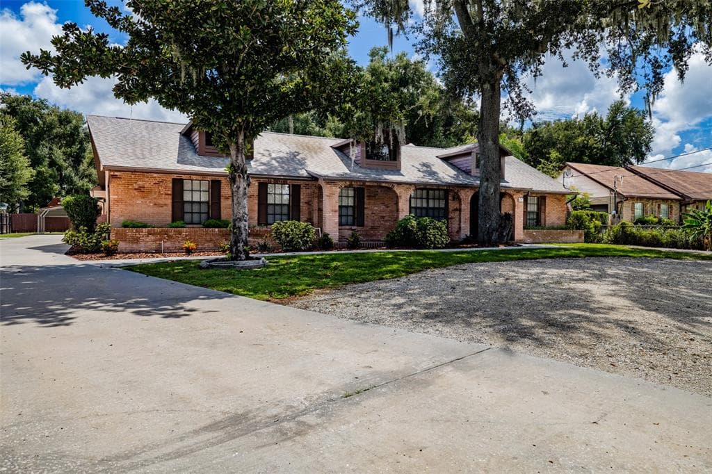 501 BRYAN ROAD BRANDON, FL 33511