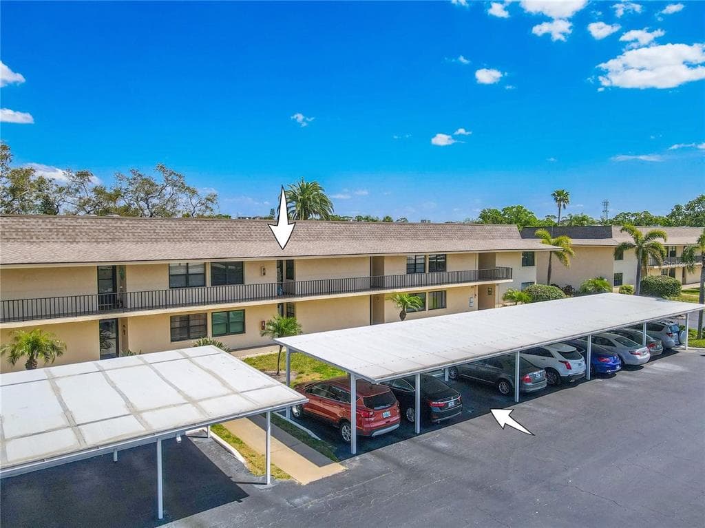 12300 VONN ROAD UNIT 3204 LARGO, FL 33774