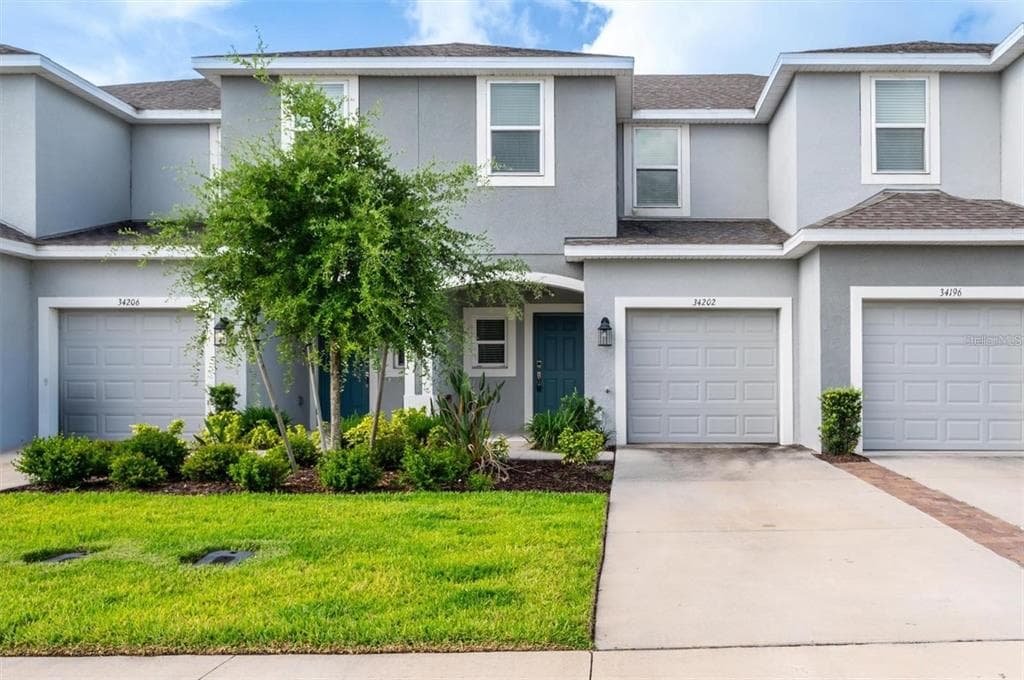 34202 POLACCA LANE WESLEY CHAPEL, FL 33543