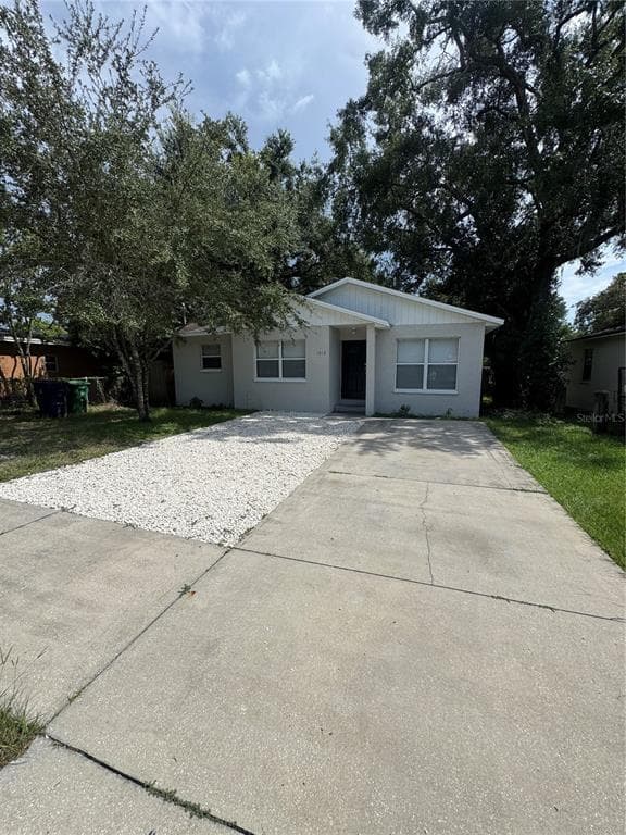 1013 E ESKIMO AVENUE TAMPA, FL 33604