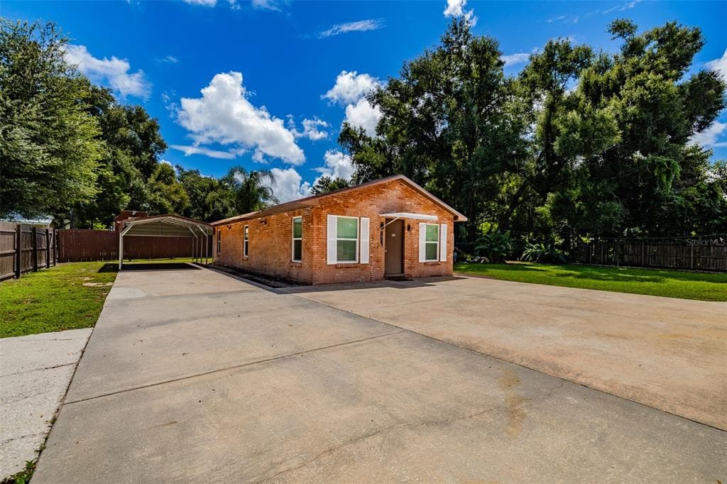 501 BRYAN ROAD UNIT B BRANDON, FL 33511