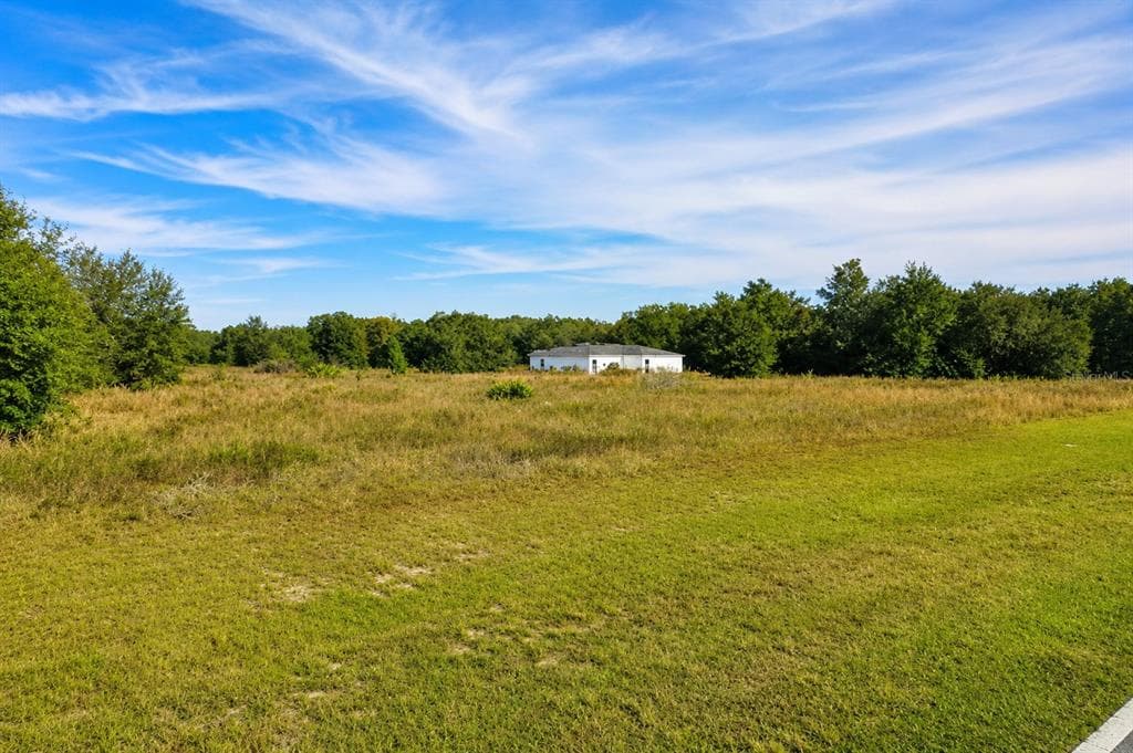 SE 113TH ST RD OCKLAWAHA, FL 32179