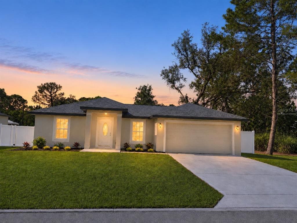 7358 CENTERWOOD AVENUE SPRING HILL, FL 34606