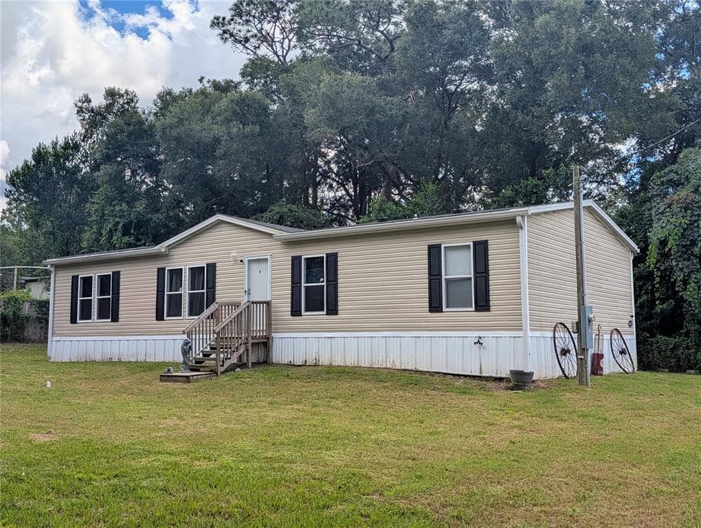 8347 S VINE TERRACE FLORAL CITY, FL 34436